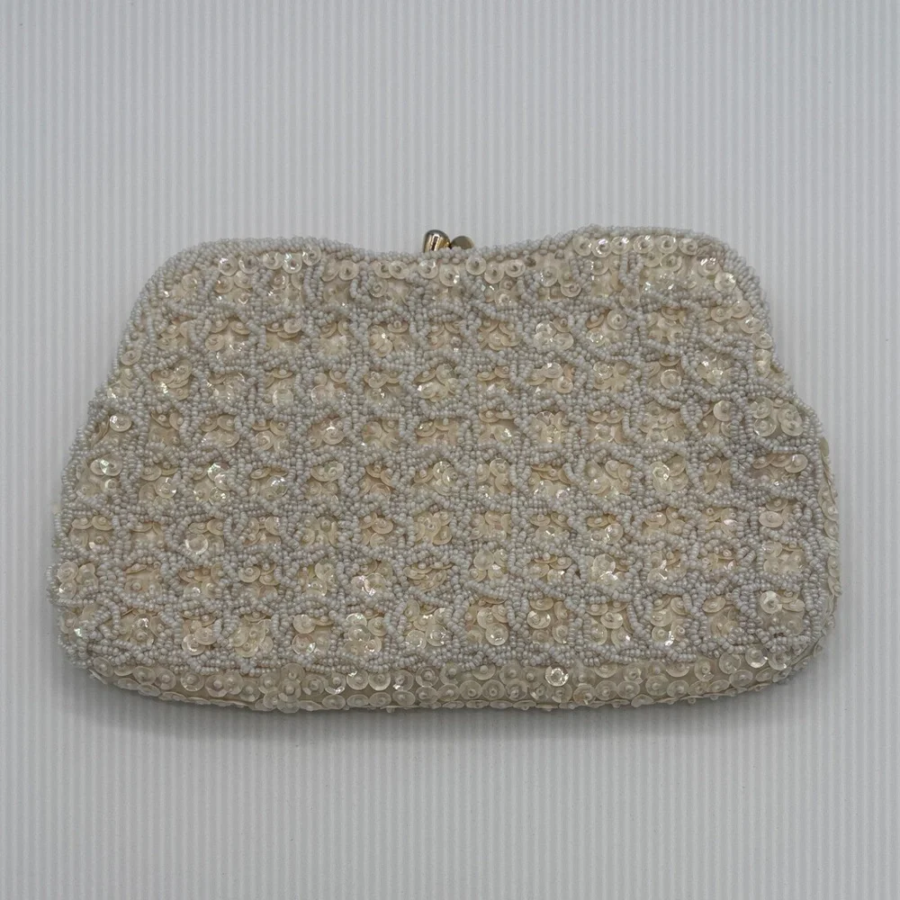 Vintage Elegant Beaded GANSON Sequin Clutch - Silver and Cream